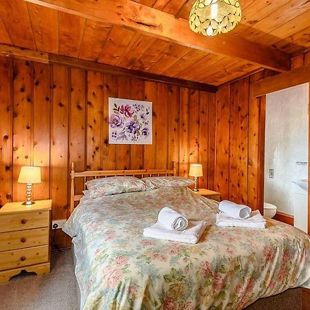 Penllwyn Lodges Montgomery Luaran gambar
